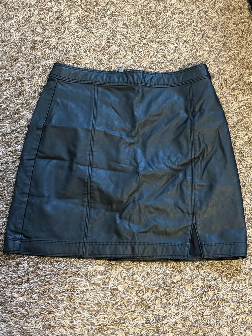 Abercrombie & Fitch Black Faux Leather Mini Skirt
